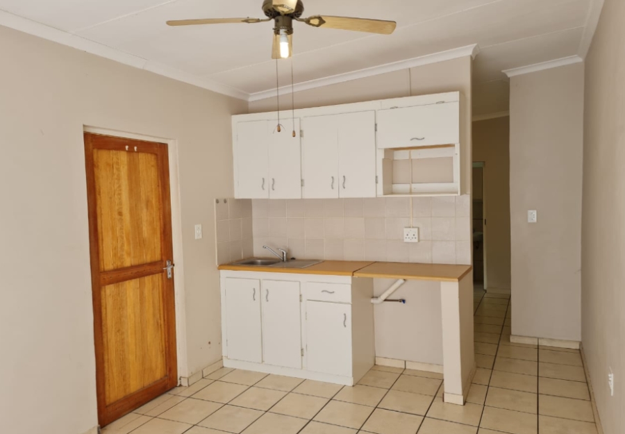 To Let 4 Bedroom Property for Rent in Dan Pienaar Free State